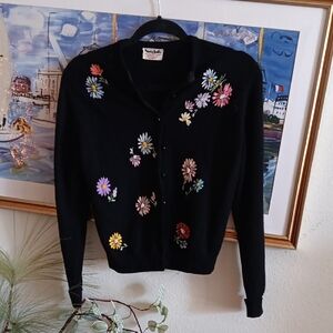 Vintage 100 % Casmere Floral Embroidered Black Sweater